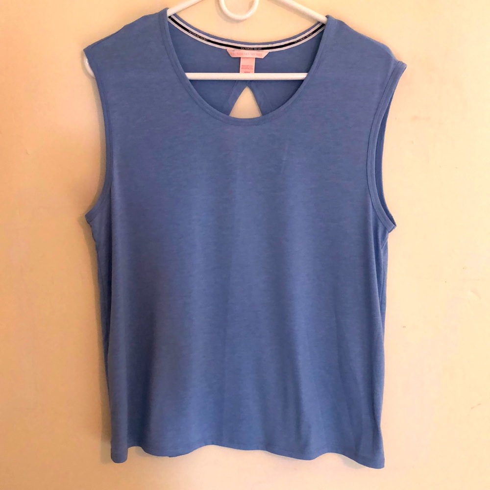 NWOT.   Victoria’s Secret Open Back Tee